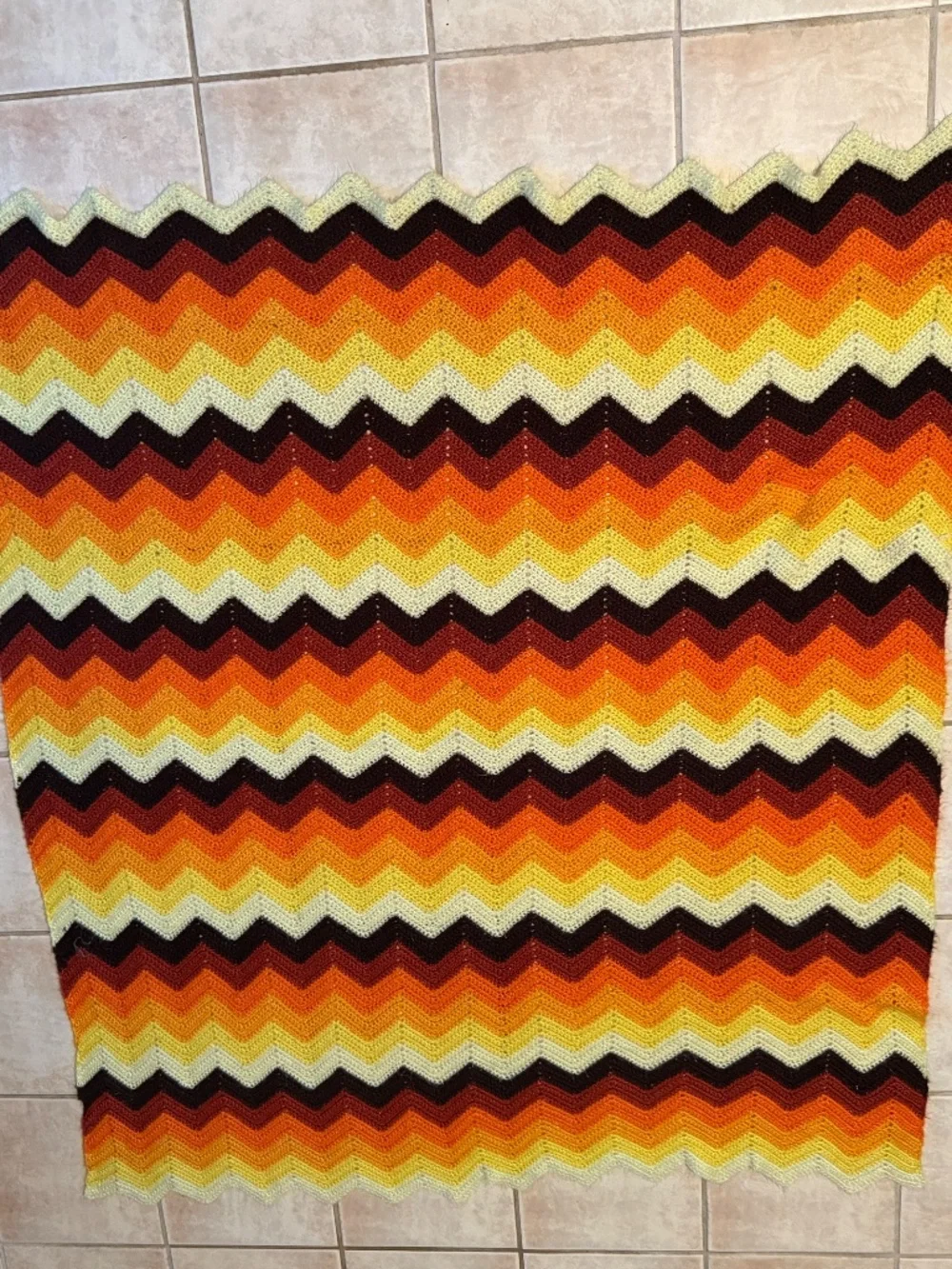 Vintage Handmade Crochet Afghan Blanket Sunset Earth Tone Chevron Zig Zag Large